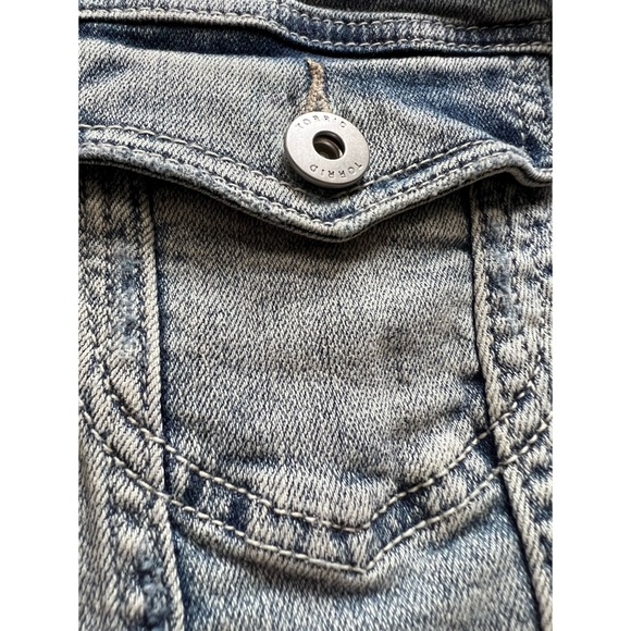 Torrid : cropped denim vest - Picture 7 of 14
